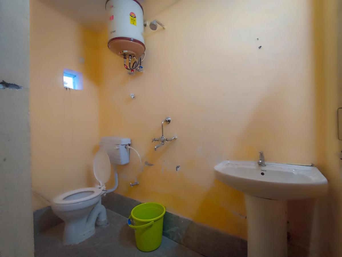 רישיקש Anna Hostel Tapovan מראה חיצוני תמונה